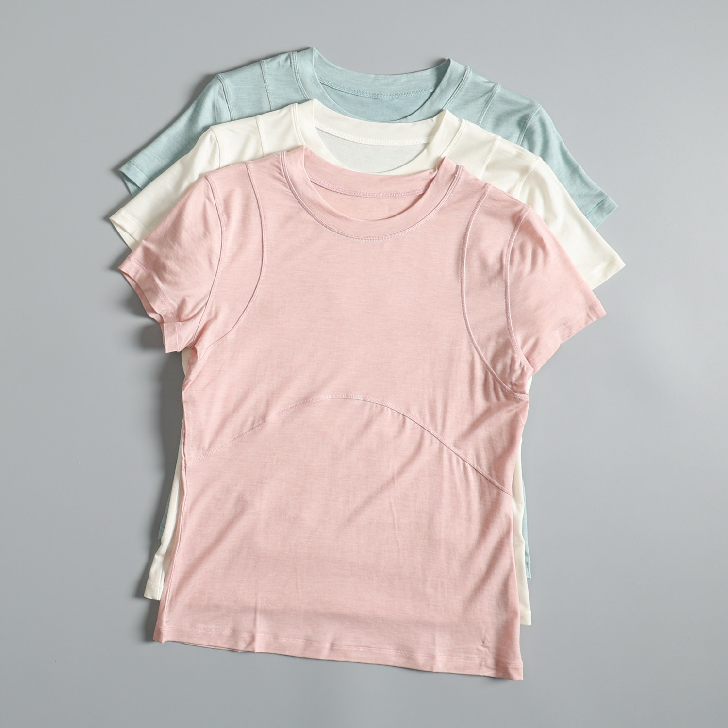 Ademend dun yoga-T-shirt voor  - Pilates Yoga Morning recensie en prijs
